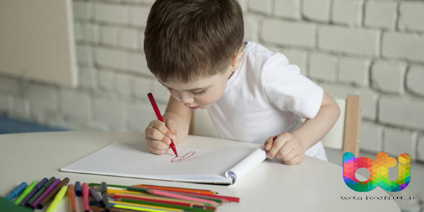 Melihat Coretan Yang Dibuat Oleh Anak Anda, Mungkin Dia Mempunyai Bakat Untuk Sukses