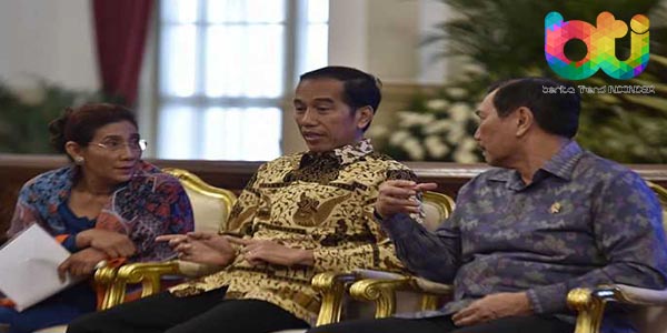Menteri Kelautan Dan Perikanan Susi Terus Maju Dengan Pendapatnya Melawan Luhut Pandjaitan