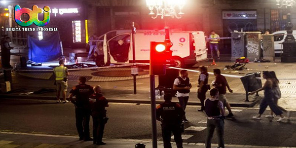 Polisi Merilis Identitas Pelaku Teror Yang Saat Ini Sedang Diburu