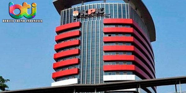 KPK Tetap Melakukan OTT Meskipun Digoyang