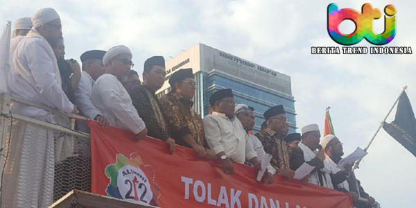 Fadli Zon dan Agus Hermanto Temui Massa Aksi 299 di DPR