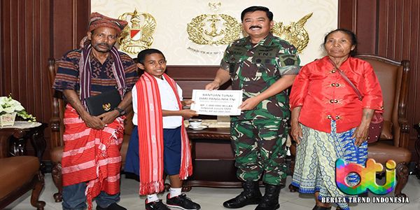 Joni Mendapatkan Beasiswa Dari Panglima TNI Hingga Lulus SMA