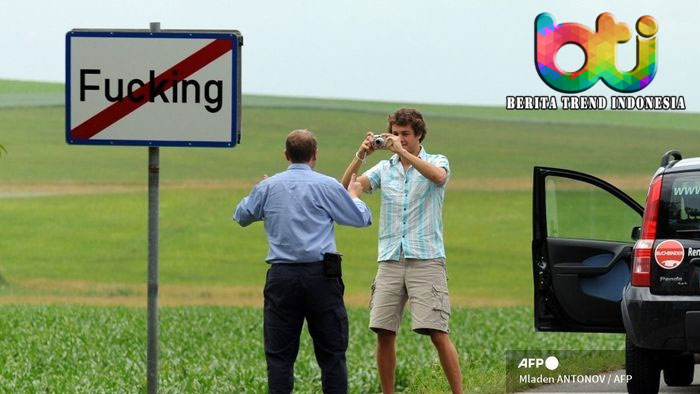 Desa Bernama Fucking Ini Ganti Nama karena Sering Diejek