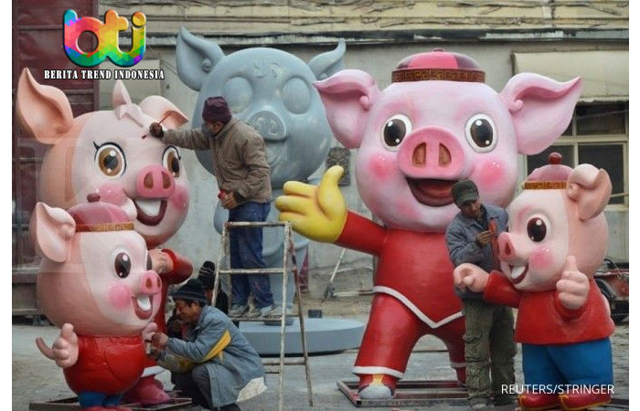 China Sebut Covid-19 di Wuhan Berasal dari Kepala Babi yang Diimpor