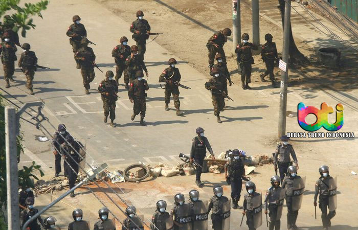 Gadis 7 Tahun Ini Ditembak Mati Aparat Myanmar Saat Berlari ke Ayahnya